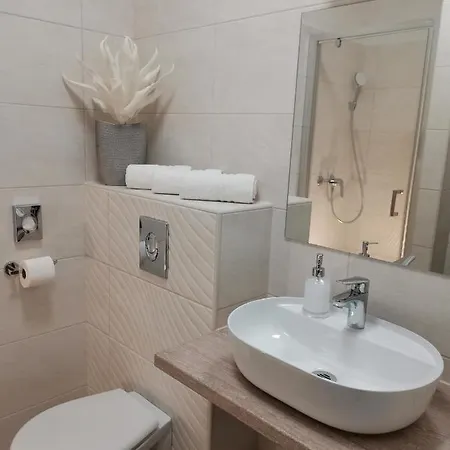 Hotel Alfa