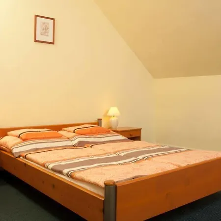 Alfa 3* Győr