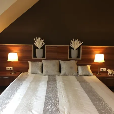 Hotel Alfa